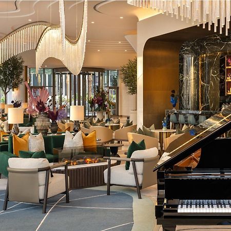 Hotel Address Creek Harbour Dubai Exterior foto The Lounge at the InterContinental London The O2