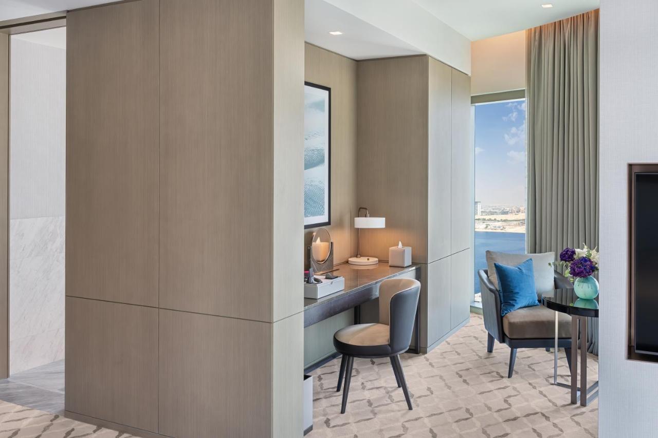 Hotel Address Creek Harbour Dubai Exterior foto A typical bedroom