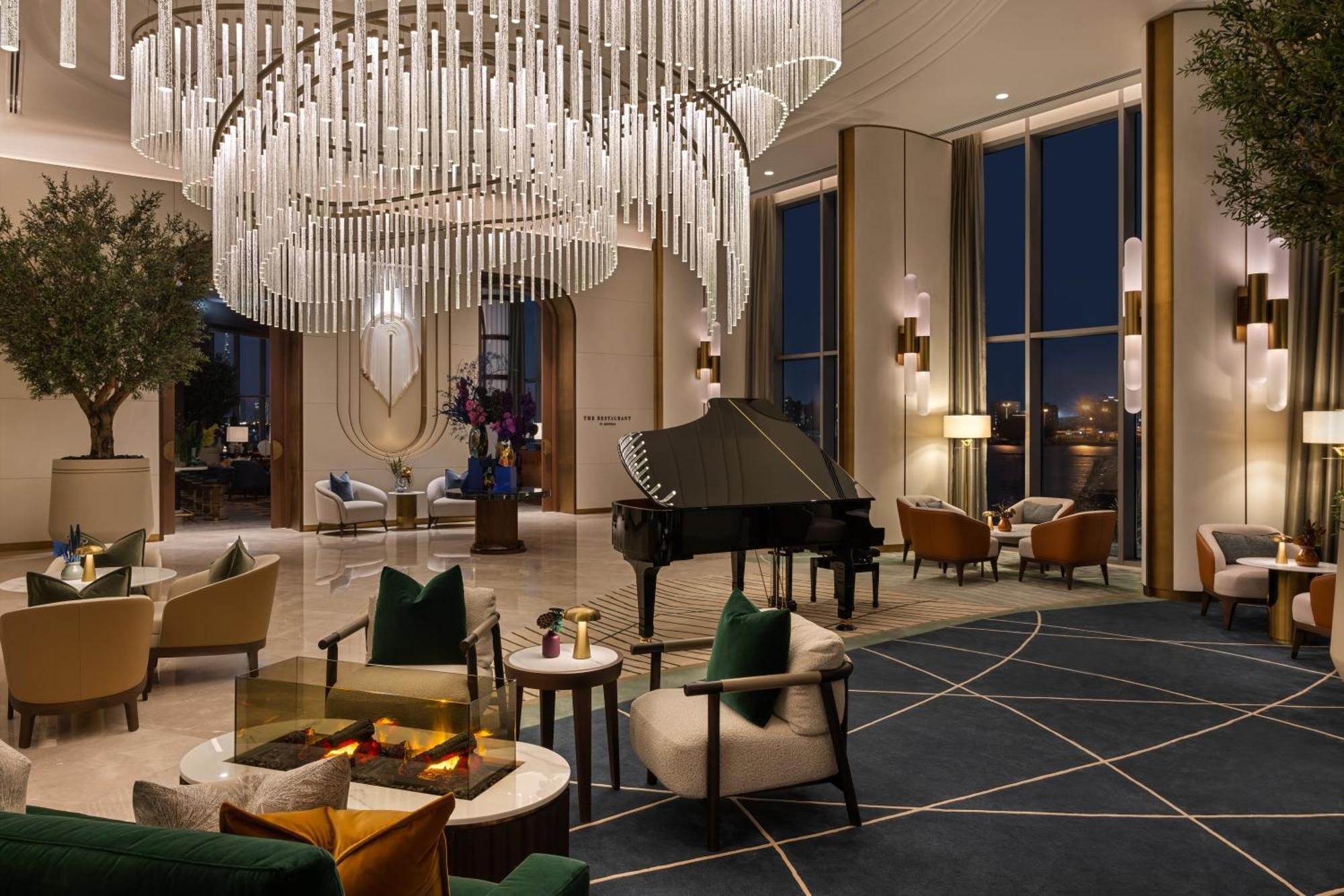 Hotel Address Creek Harbour Dubai Exterior foto The lobby of the hotel